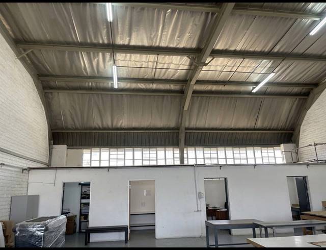 150M² WAREHOUSE FOR SALE IN ISANDO